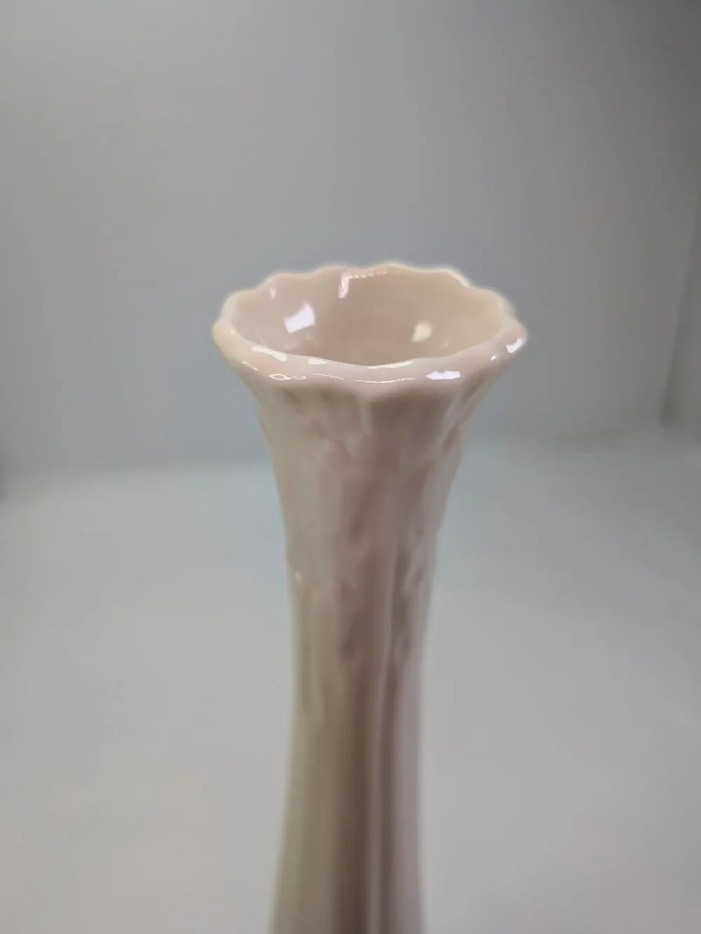 Lenox VTG 10.75” Ivory Tree of Life Scalloped Ribbed Porcelain Fine Bud Vase
